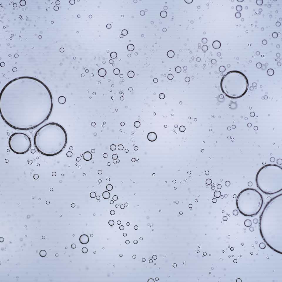 Aqua Glow Serum - Image 5